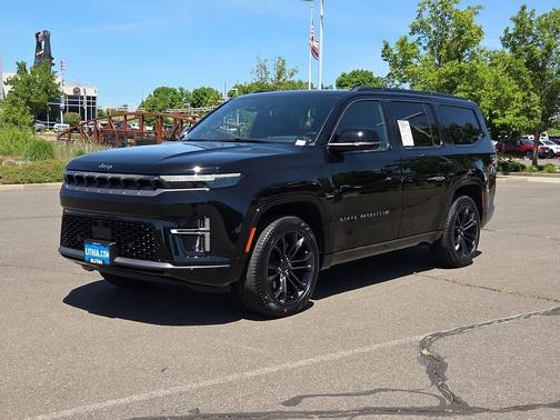 High Gloss Black 2026 Jeep Grand Wagoneer Summit Reserve