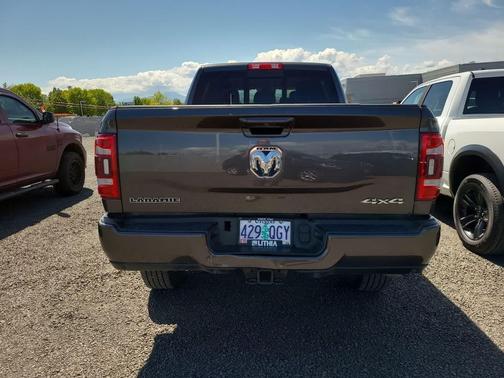 Granite Crystal Metallic Clearcoat 2024 RAM 2500 Laramie
