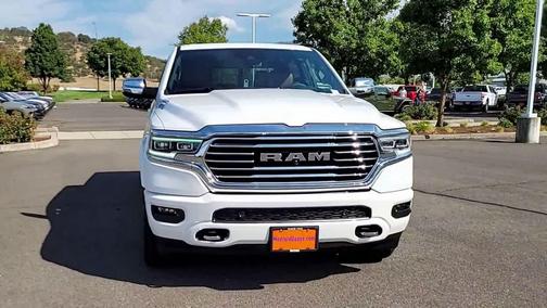 Ivory White Tri-Coat Pearlcoat 2024 RAM 1500 Longhorn