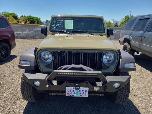 2025 Jeep Wrangler Sport S