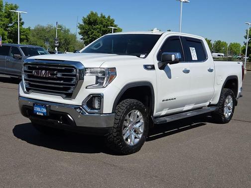 White Frost Tricoat 2020 GMC Sierra 1500 SLT