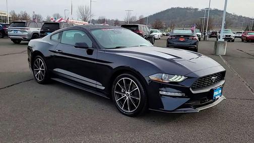2021 Ford Mustang EcoBoost
