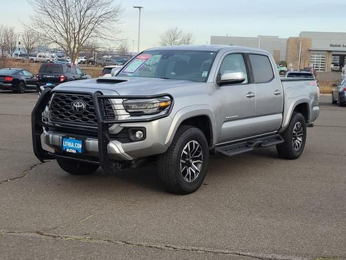 2022 Toyota Tacoma TRD Sport