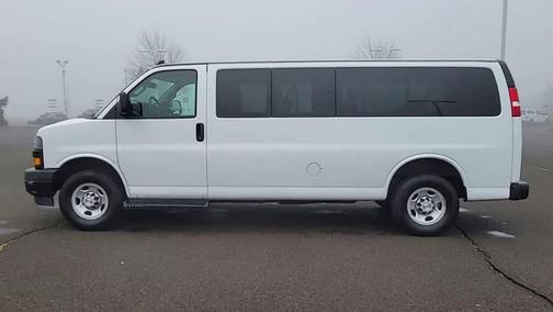 2023 Chevrolet Express 3500 LS