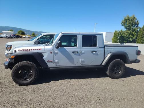 2023 Jeep Gladiator Mojave