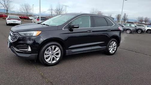 2019 Ford Edge Titanium