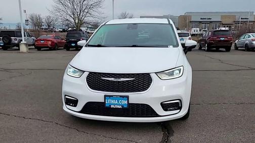 2023 Chrysler Pacifica Hybrid Touring L