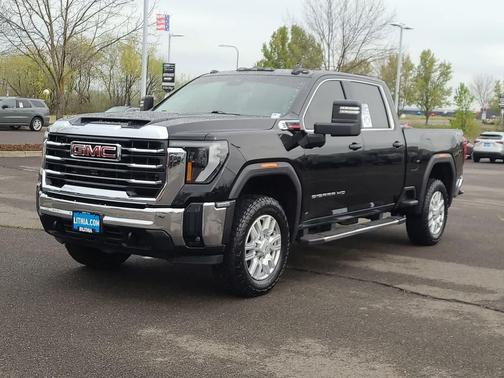 Onyx Black 2024 GMC Sierra 3500 SLE