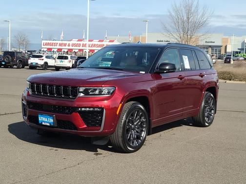 velvet red pearlcoat 2026 Jeep Grand Cherokee Summit