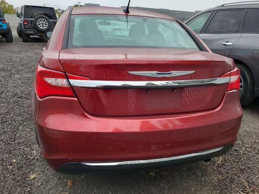 2014 Chrysler 200 Touring