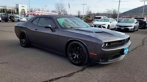 2021 Dodge Challenger SXT