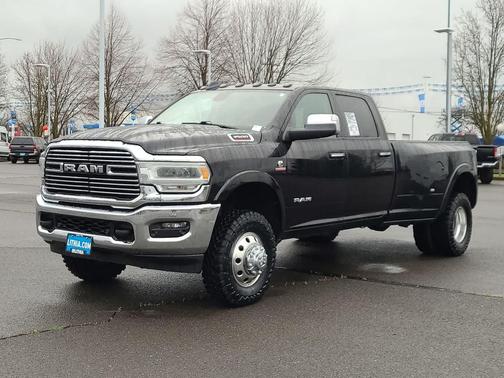2019 RAM 3500 Laramie