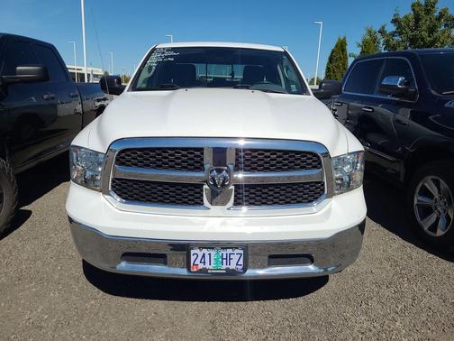 2019 RAM 1500 SLT