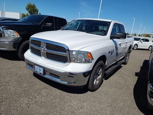 2019 RAM 1500 SLT
