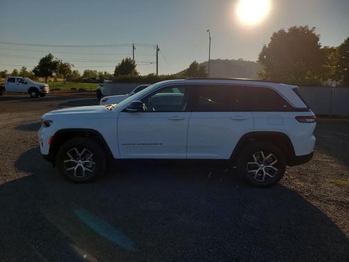 2024 Jeep Grand Cherokee Limited