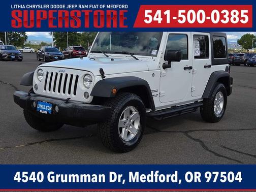 Bright White Clearcoat 2016 Jeep Wrangler Unlimited Sport