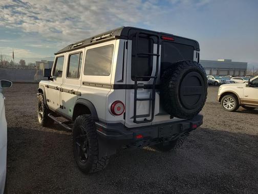 2024 INEOS Grenadier AWD