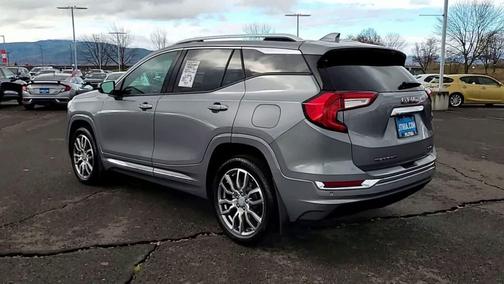2023 GMC Terrain Denali