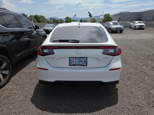 Platinum White Pearl 2025 Honda Civic Sport