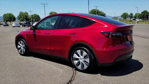 2024 Tesla Model Y RWD