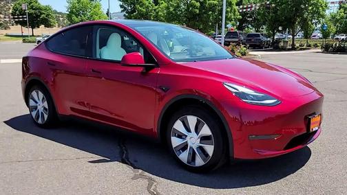 2024 Tesla Model Y RWD