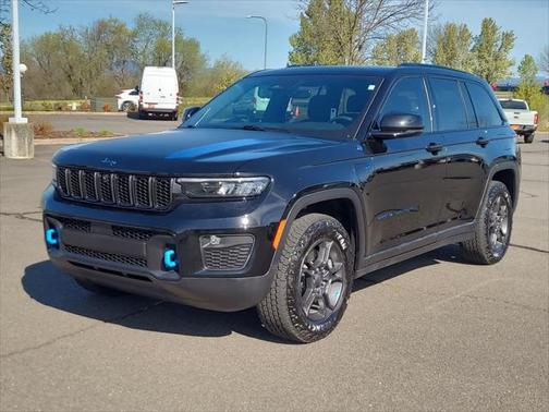 2024 Jeep Grand Cherokee 4xe Trailhawk Carb State Pkg