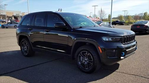 2024 Jeep Grand Cherokee 4xe Trailhawk Carb State Pkg