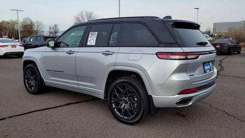 2023 Jeep Grand Cherokee 4xe Summit Reserve