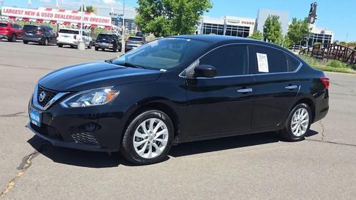 Super Black 2018 Nissan Sentra SV