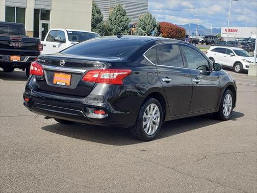 Super Black 2018 Nissan Sentra SV