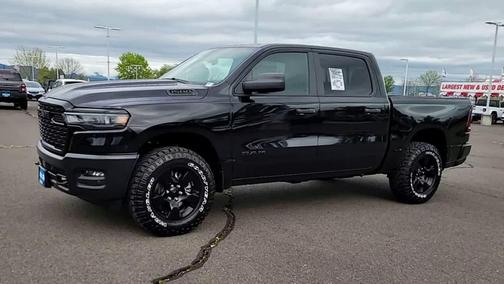 Diamond Black Crystal Pearlcoat 2026 RAM 1500 Warlock