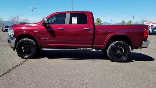 Delmonico Red Pearlcoat 2022 RAM 2500 Laramie
