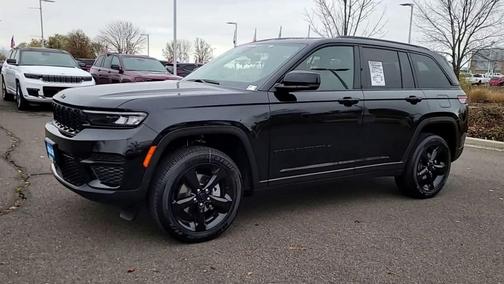 2025 Jeep Grand Cherokee Altitude