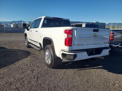2024 Chevrolet Silverado 2500 High Country