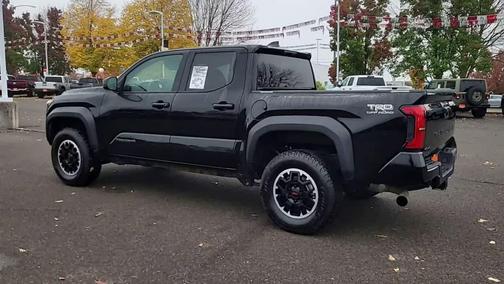 2024 Toyota Tacoma TRD Off Road
