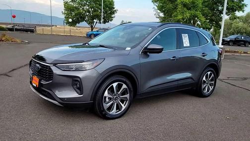 2024 Ford Escape Platinum