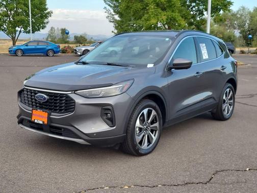 2024 Ford Escape Platinum