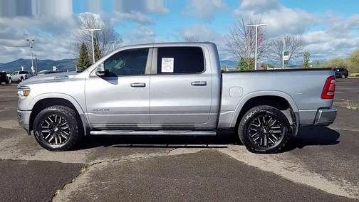 Billet Silver Metallic Clearcoat 2019 RAM 1500 Laramie