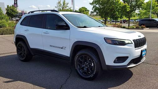 2022 Jeep Cherokee X