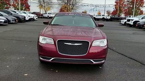 2016 Chrysler 300 Limited