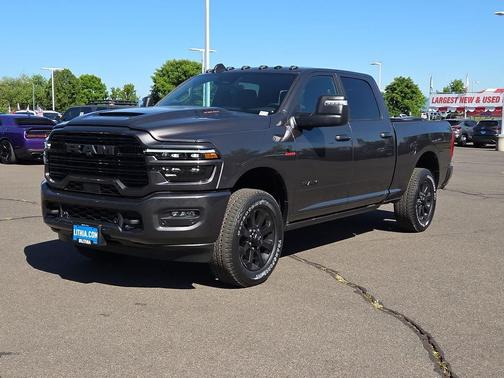 Granite Crystal Metallic Clearcoat 2026 RAM 3500 Laramie