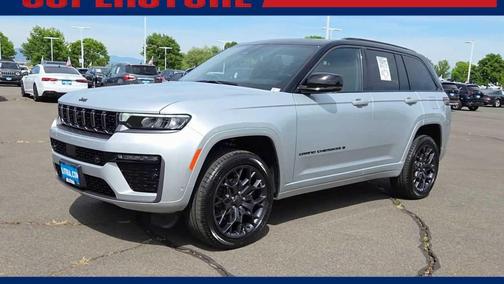 silver zynith 2026 Jeep Grand Cherokee Summit