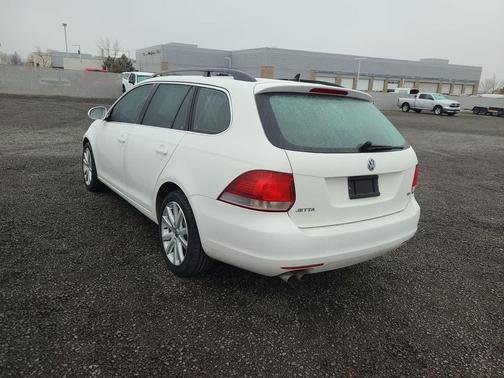 2013 Volkswagen Jetta SportWagen TDI