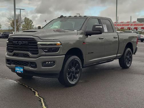 Ceramic Gray Clearcoat 2026 RAM 3500 Laramie