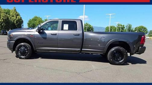Granite Crystal Metallic Clearcoat 2026 RAM 3500 Limited