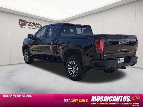 Onyx Black 2022 GMC Sierra 1500 AT4
