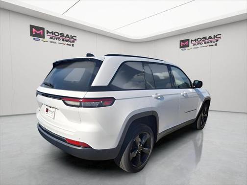 2024 Jeep Grand Cherokee Altitude