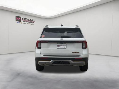 Star White Metallic Tri-Coat 2026 Ford Explorer Tremor