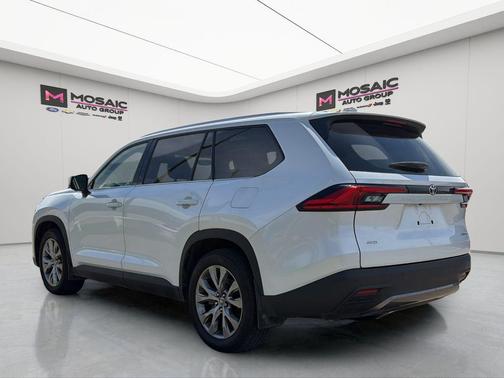White 2024 Toyota Grand Highlander Limited