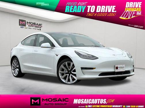 Pearl White Multi-Coat 2019 Tesla Model 3 Standard Range Plus
